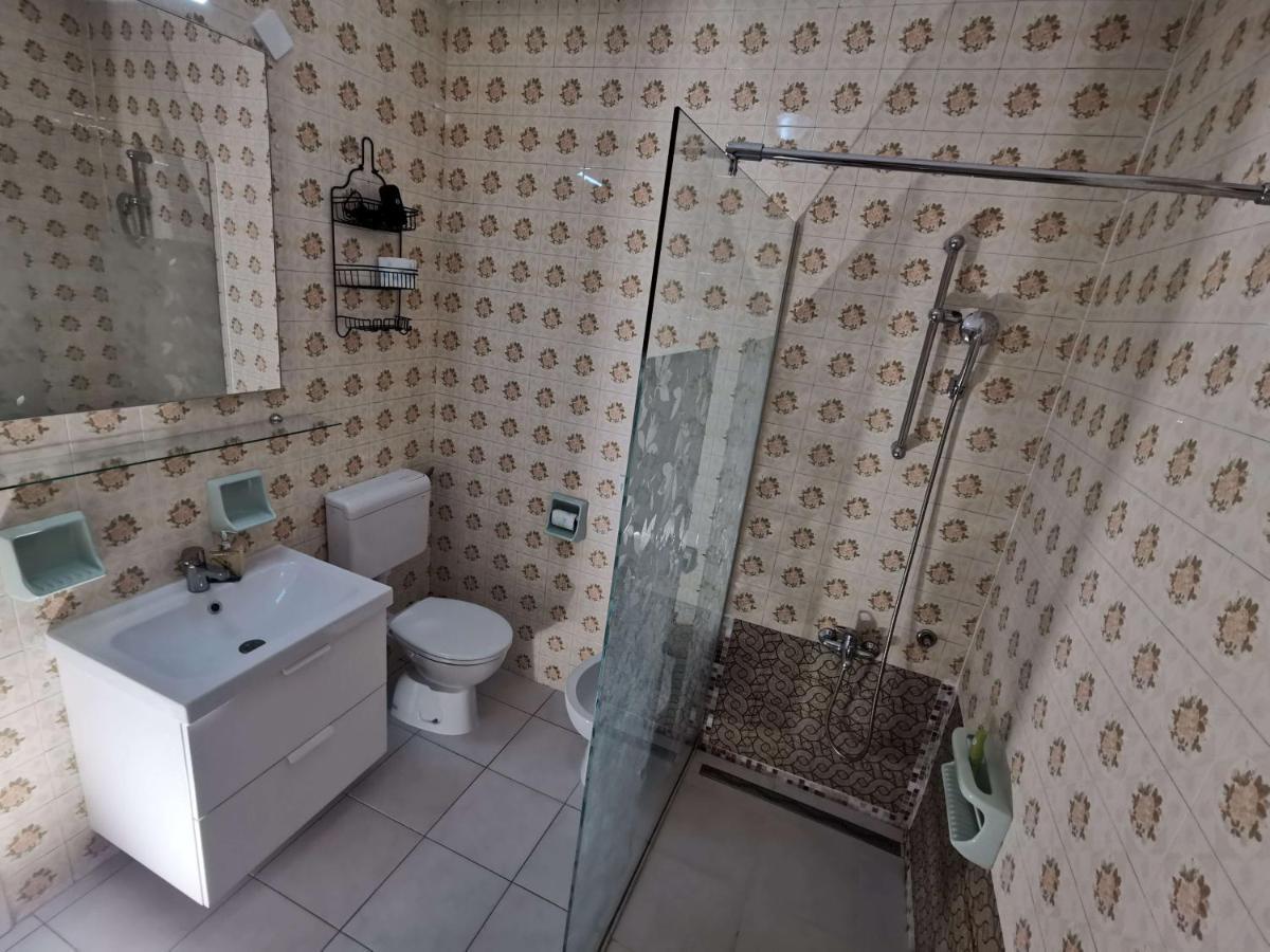 Pri Noni "Istracycle" Apartment Lucija Bagian luar foto